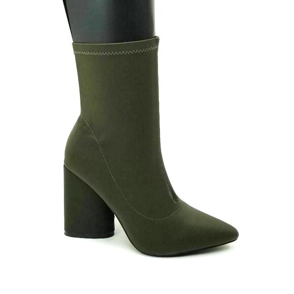 Cape Robbin Walk Away Army Green Stretched Ankle Boots Size 8 - Picture 1 of 12